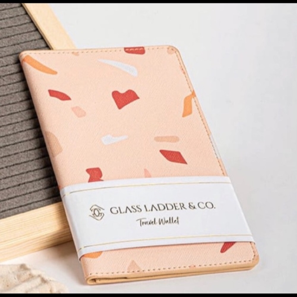 Glass Ladder & Co. Travel wallet